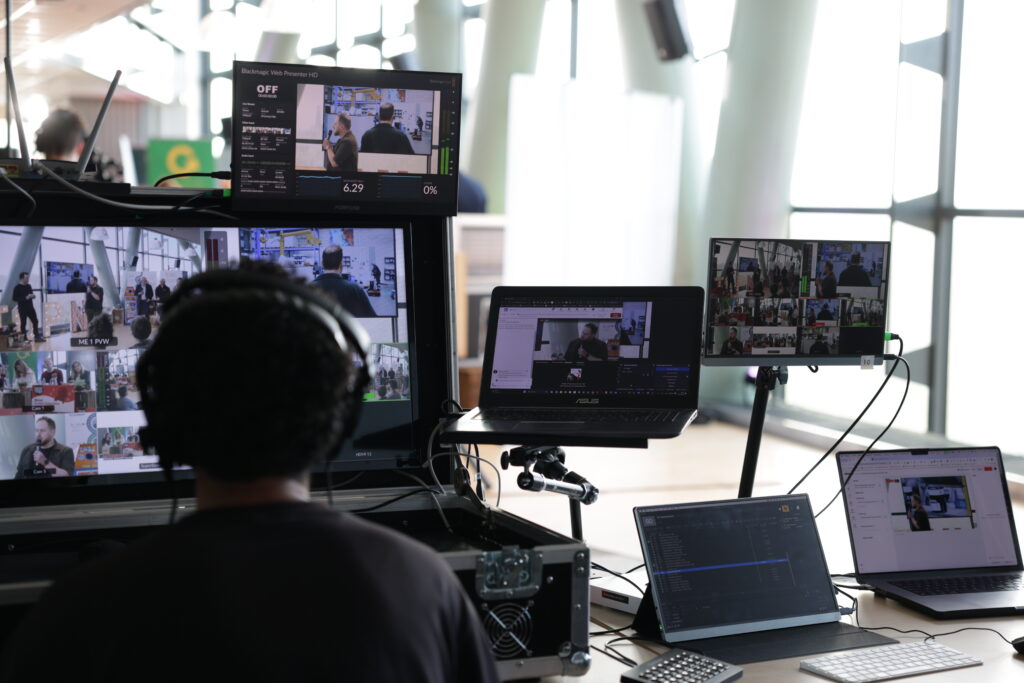 Behind The Scenes CIT 24 1